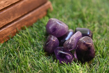 Lapis Lazuli Tumble Stone by SV Aroma